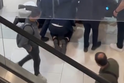 Hastanede kendine jiletle zarar verdi, güvenlikler son anda yetişti