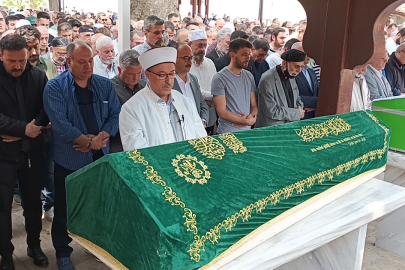 Bursa’yı şiirlerle anlatmıştı, 34 yıl görev yaptığı camidan uğurlandı