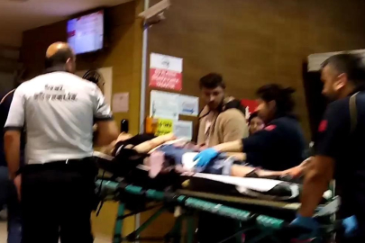 Ayrıldığı eşini sokak ortasında bıçakla yaraladı