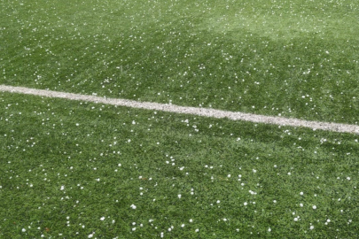 Bursa'da dolu yağışı üreticileri korkuttu