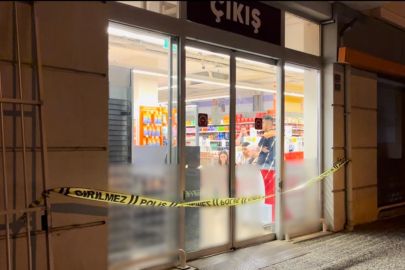 Markette "Sen sapık mısın?" diyen kadını ve 14 yaşındaki kızı vurdu