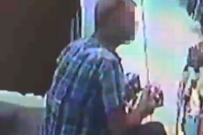 Parfüm hırsızı kamerada