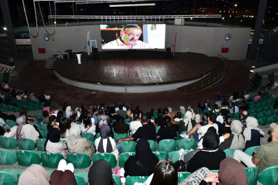 Kestel’de açık hava sinema keyfi tüm hızıyla sürüyor