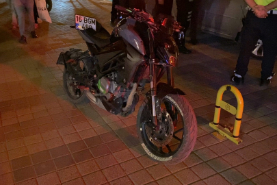 Polisi peşine takan motosikletli, kaza yapınca yakalandı