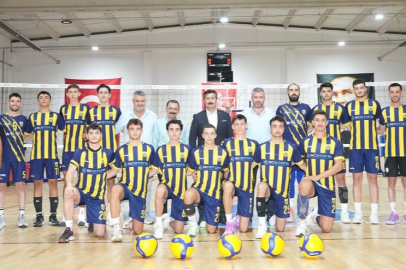 Yenişehir Belediyespor Voleybol Takımı sezona hazırlanıyor