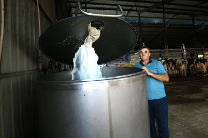 Yenişehirli üretici süt destekleme bedellerinin ödenmesini bekliyor