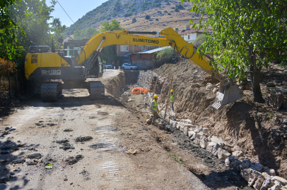 Sel riskine karşı derelerde temizlik seferberliği