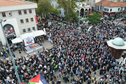 Bursalılar Gazze için meydanlara indi