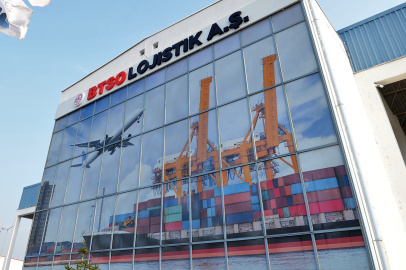 Bursa Yenişehir Havalimanı gümrüklü kargo üssü haline geliyor