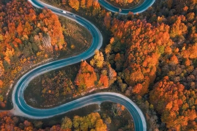 Bursa'da sonbaharla ormanlara gelen renk cümbüşü