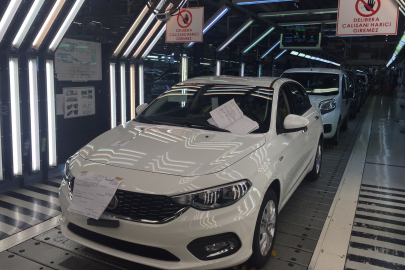 Doblo'nun Bursa'daki üretimi Amerika'dan sipariş gelince uzatıldı