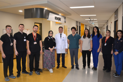 9 yaşındaki oğlu için böbreğini bağışladı