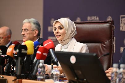 Bakan Göktaş: "Aile dinamik nüfus yapısını korumak, savunma sanayi kadar stratejik öneme sahiptir"