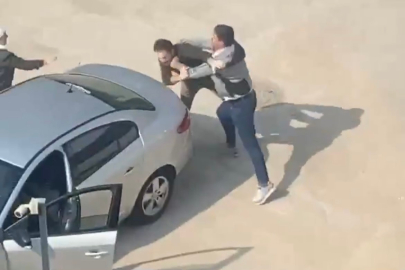 Bursa’da yol kavgası karıştı: Sopalar, yumruklar, terlikler havada uçuştu