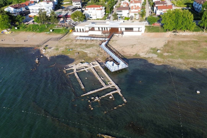 Bazilikada 2 bin yıllık beddua görenleri hayrete düşürdü