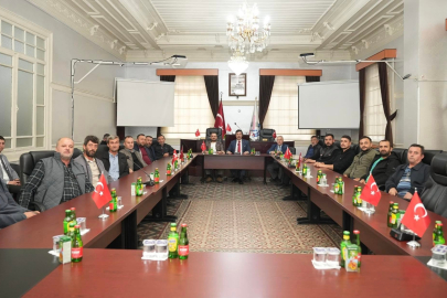 Başkan Ercan Özel Mahmudiye’nin ihtiyaçlarını masaya yatırdı