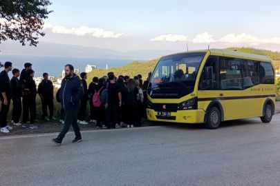 Öğrenciler, dersten çok nasıl gelip gideceğini düşünüyor