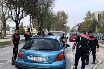 Bursa'da 'huzur' uygulamasında bir şüpheliden av tüfeği çıktı