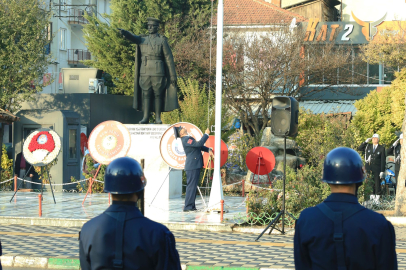 Çelenk sunma töreni saat 08.55’te başlayacak