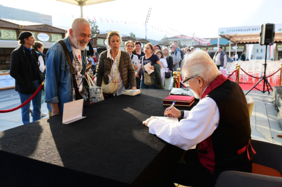 Osmangazi Kitap Fuarı 8’inci gününde de doldu taştı