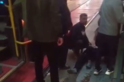 Minibüsün çarptığı 9 yaşındaki çocuk yaralandı