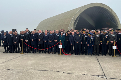 Bursa şehitlerine sis engeli...Şehitleri taşıyan uçak sisten dolayı Bursa'yı pas geçti