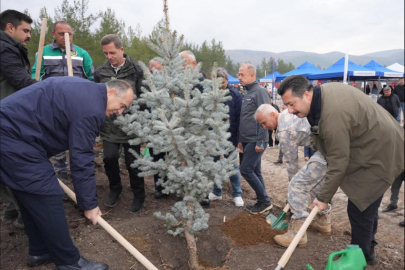 ‘Yeşeren her fidan Yenişehir’in geleceğidir’