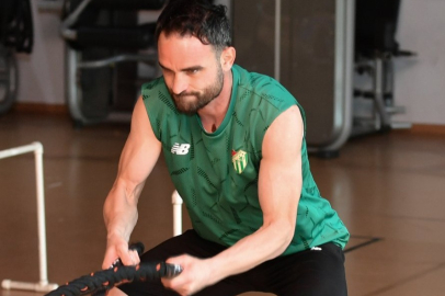 Bursaspor sabah antrenmanında kuvvet çalıştı