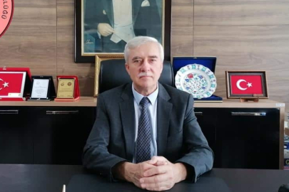 Milli Eğitim Müdürü Yaşar Öğretmenler Günü’nü kutladı