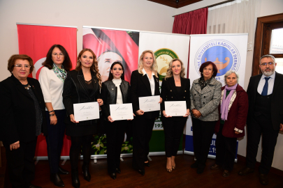 Cumhuriyetin Eğitimci İlk Kadın Milletvekilleri Osmangazi’de Konuşuldu