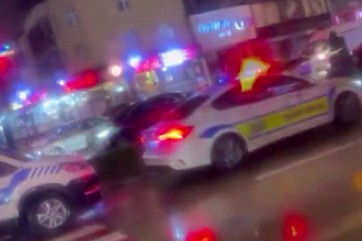 Kaza yerine gelen polis, kendi oğlunun yaralı olduğunu görünce şok yaşadı