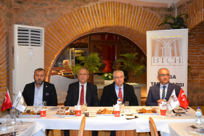 Kapalıçarşı'daki işletmelere dumansız hava sahası bilgilendirmesi