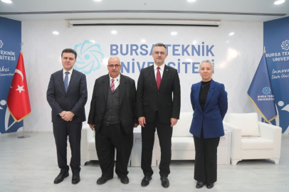 BTÜ’de yapay zekâ sempozyumu: "Gelişen yapay zekâ değil insan zekâsıdır"