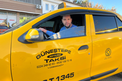 Bursalı taksici yaşlı çiftin araçta unuttuğu 5500 Euro'yu teslim etti