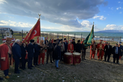 Patrikhane’ye mehterli cevap