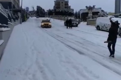 Buzlu yolda kaza böyle geldi