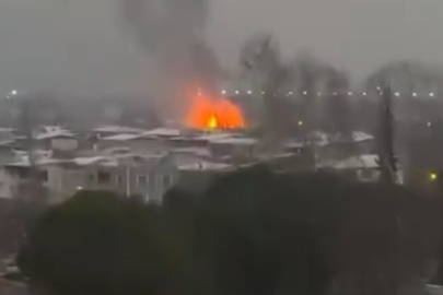 Bursa'da palet fabrikasında yangın: Söndürme çalışmaları sürüyor