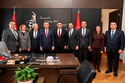 CHP Genel Başkanı Özel'den Nilüfer ve Bursa teşkilatına mesaj