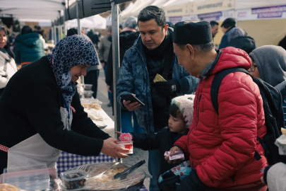 "Meydan Kadınların" dayanışma pazarına büyük ilgi