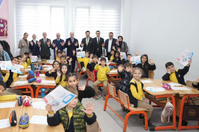 Yenişehir’de öğrencilere karneleri takdim edildi