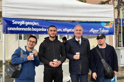 İnegöl Belediyesi'nden öğrencilere ücretsiz çorba ikramı