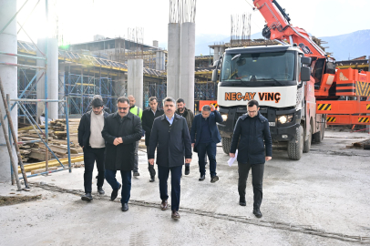 Yıldırım'a yeni pazar yeri ve gençlik merkezi