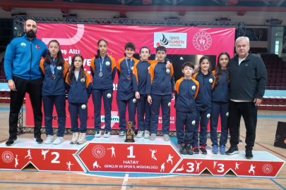 Osmangazili badmintoncular, Türkiye Şampiyonası'nda parladı