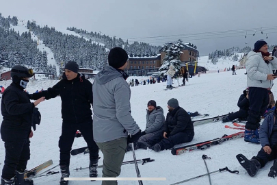 Uludağ'da telesiyej arızası: Mahsur kalan 40 tatilci kurtarıldı