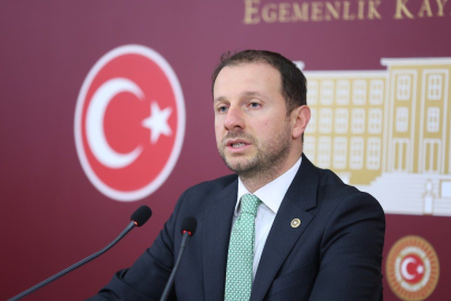 "Bizim siyasetimiz laf değil, eser siyasetidir"