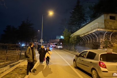 Tophane-Muradiye yolu ulaşıma kapandı