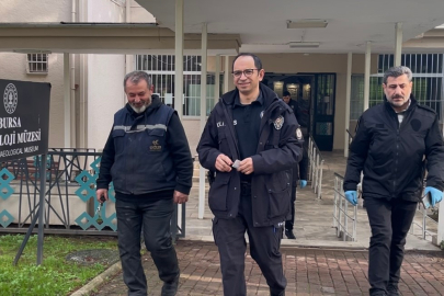 Bursa'da "pes" dedirten olay