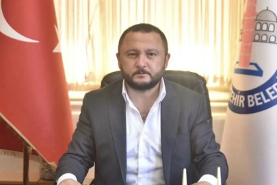 Bayraksızlarla, vatansızlarla barış olmaz