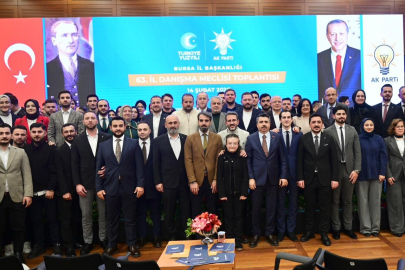 AK Parti Bursa İl Başkanı Davut Gürkan; "Gençlik, Türkiye Yüzyılı’nın bugünkü öznesidir"