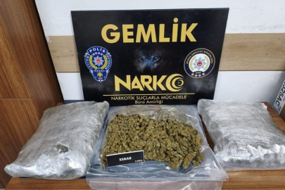Bursa’da zehir tacirine büyük darbe: 3,7 kilo esrar ele geçirildi